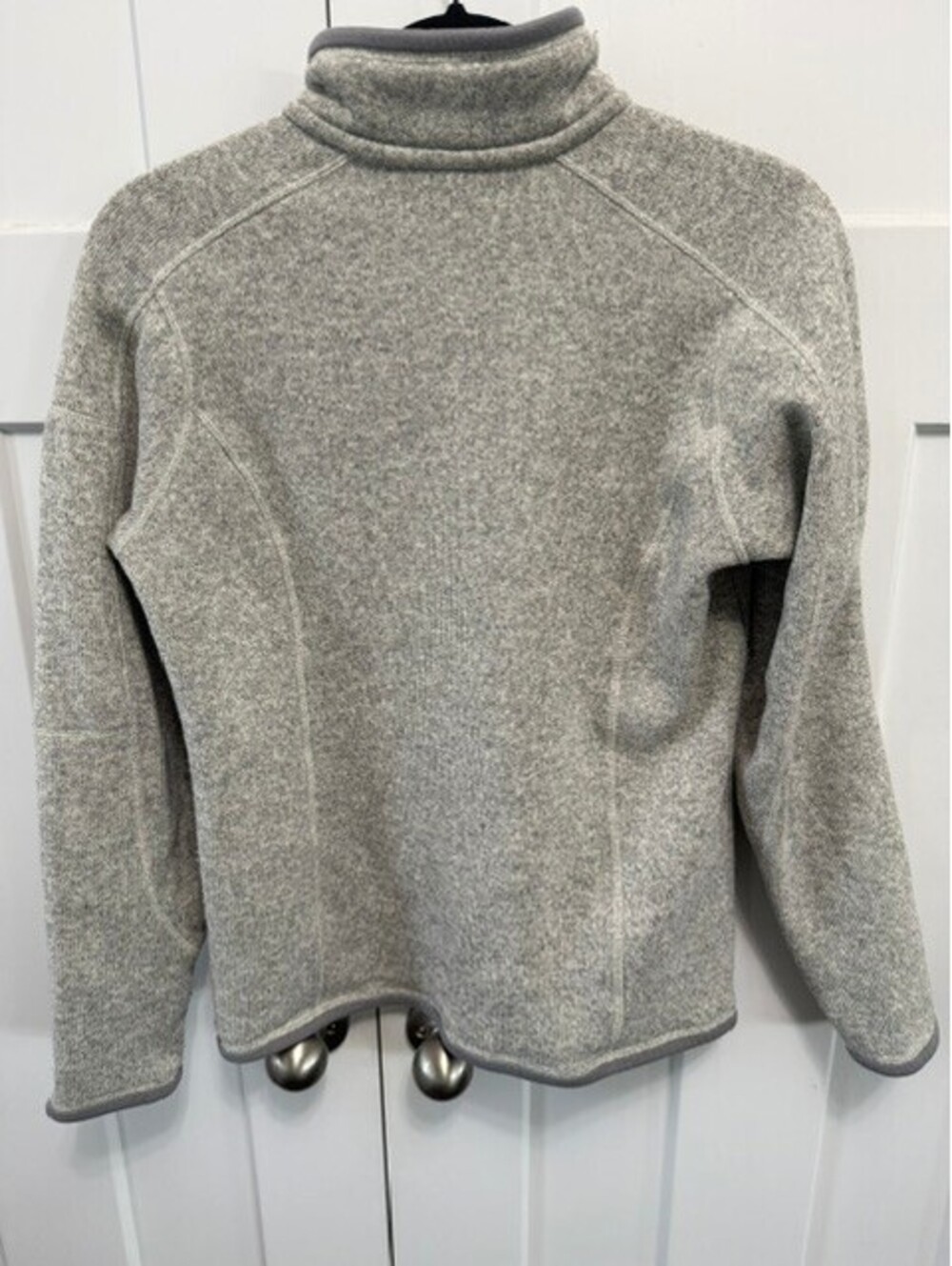 Patagonia Women's better sweater 1/4 zip fleece pullover in gray size Medium